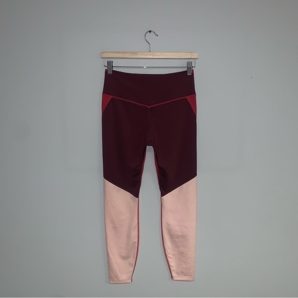 Nike Leggings Size Medium Pink Red Maroon Contour Dri-FIT 7/8 Length Mid-rise - Picture 6 of 10